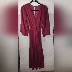 LULU'S, Small, Elegant Burgundy Midi Dress, NWT